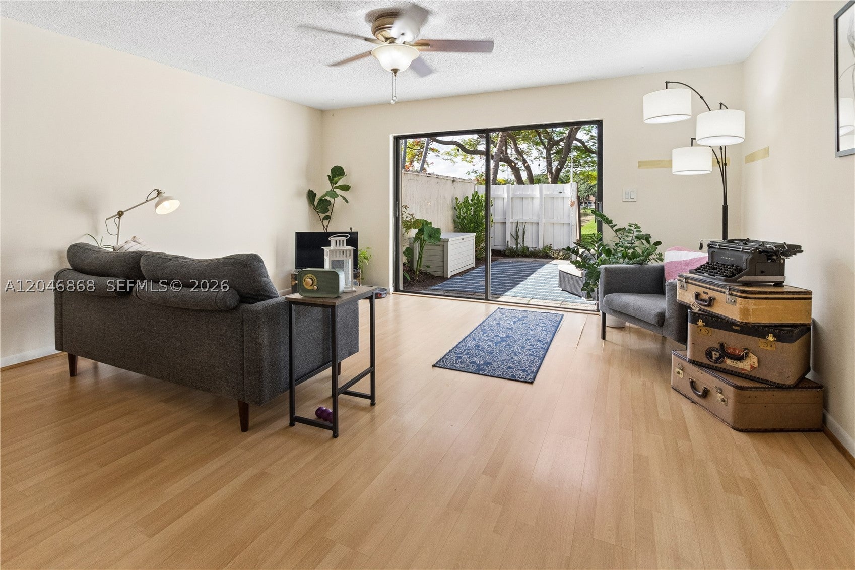 3050 S Oakland Forest Dr 2008