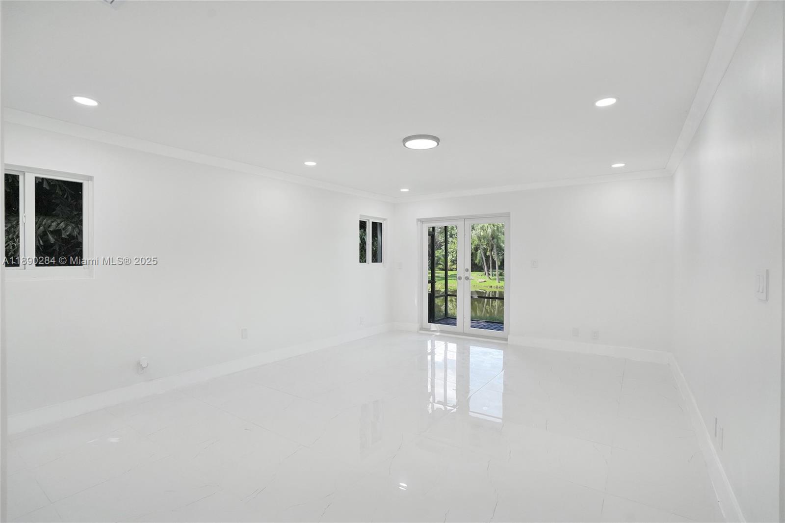 FLA FRUIT LANDS CO SUB NO - Residential