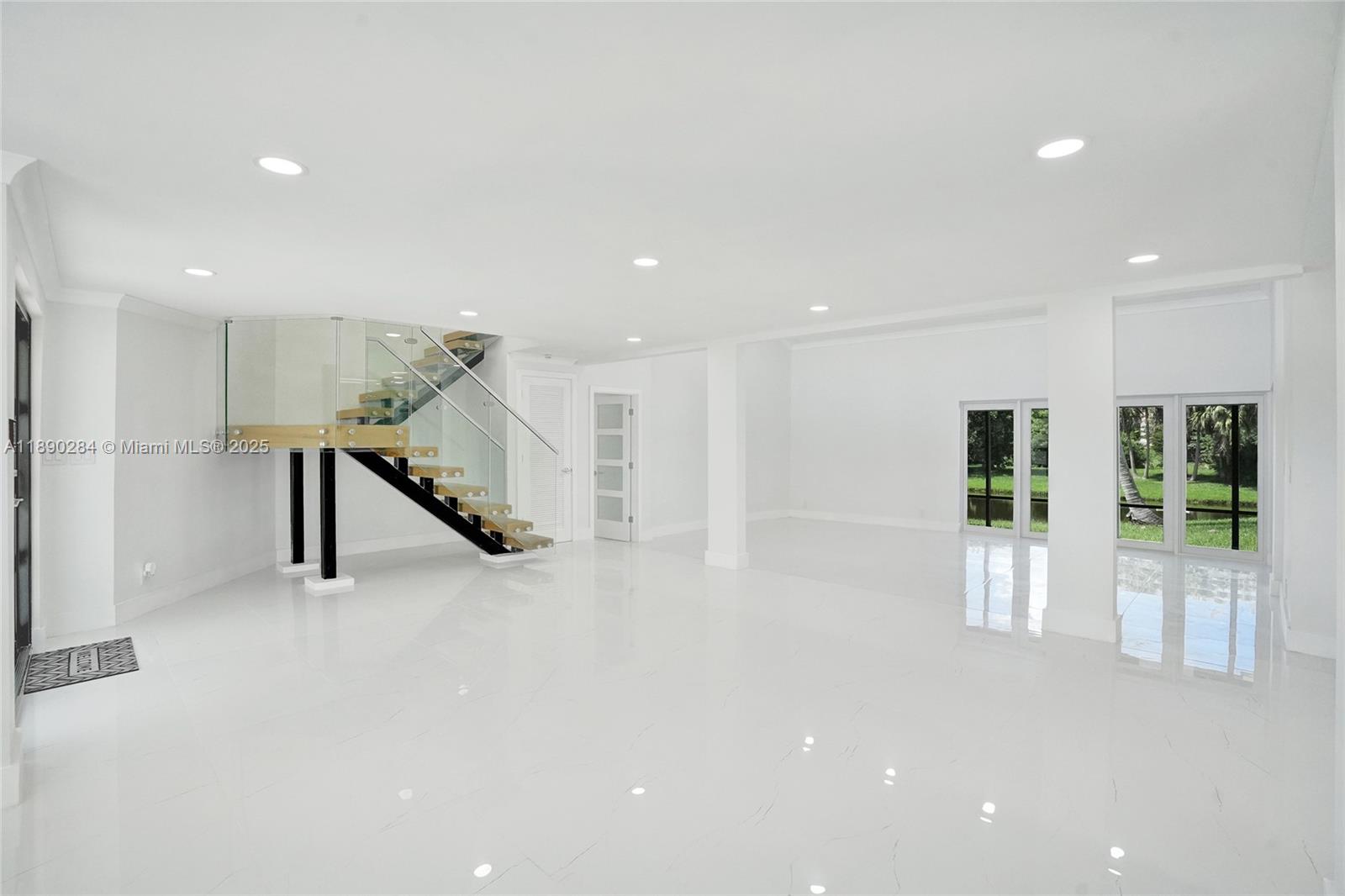 FLA FRUIT LANDS CO SUB NO - Residential