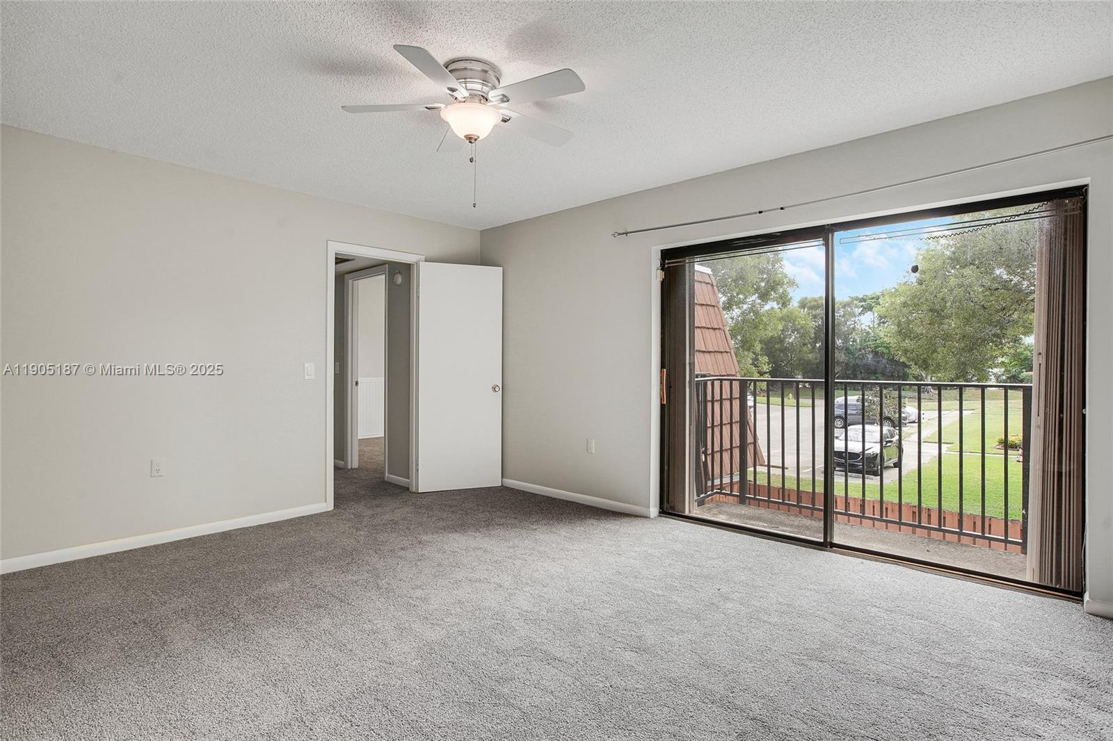 PINE ISLAND RIDGE SECTION - Residential