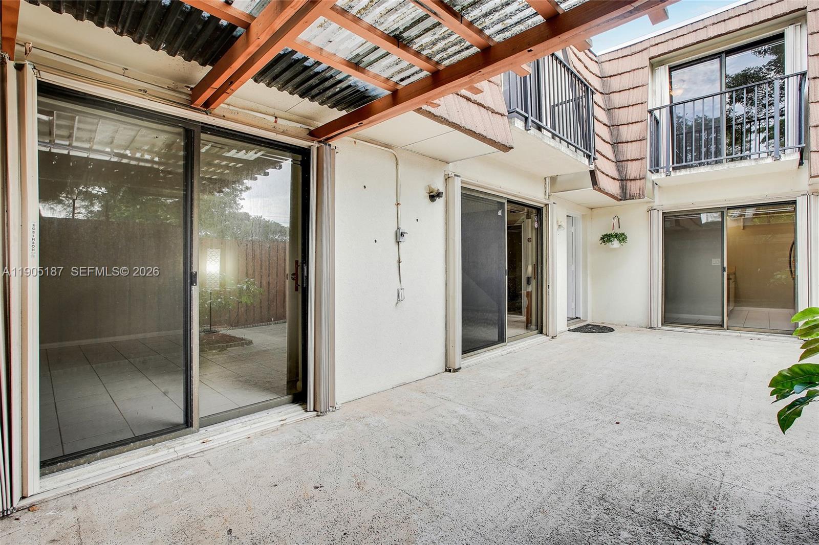 PINE ISLAND RIDGE SECTION - Residential