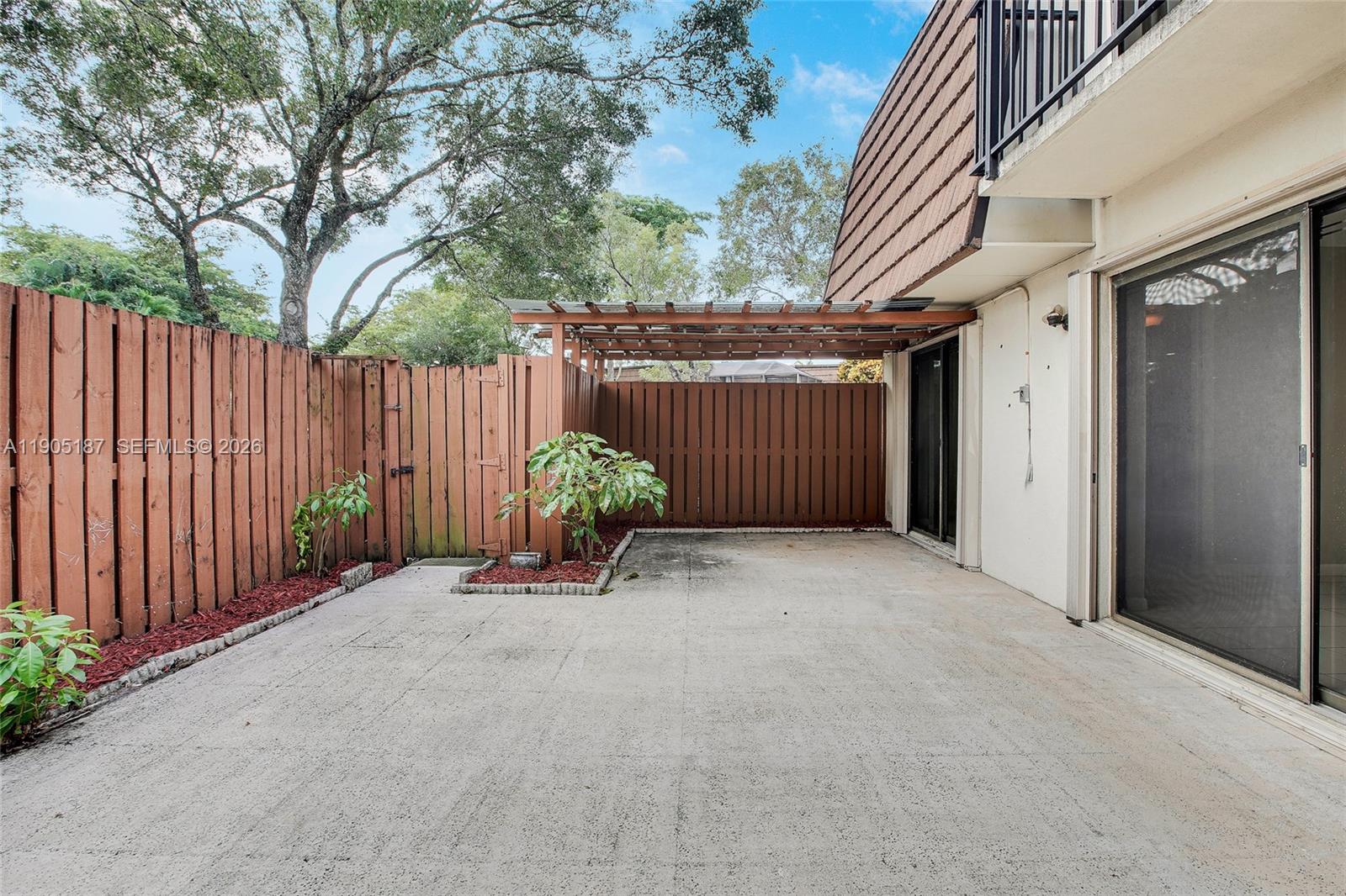 PINE ISLAND RIDGE SECTION - Residential