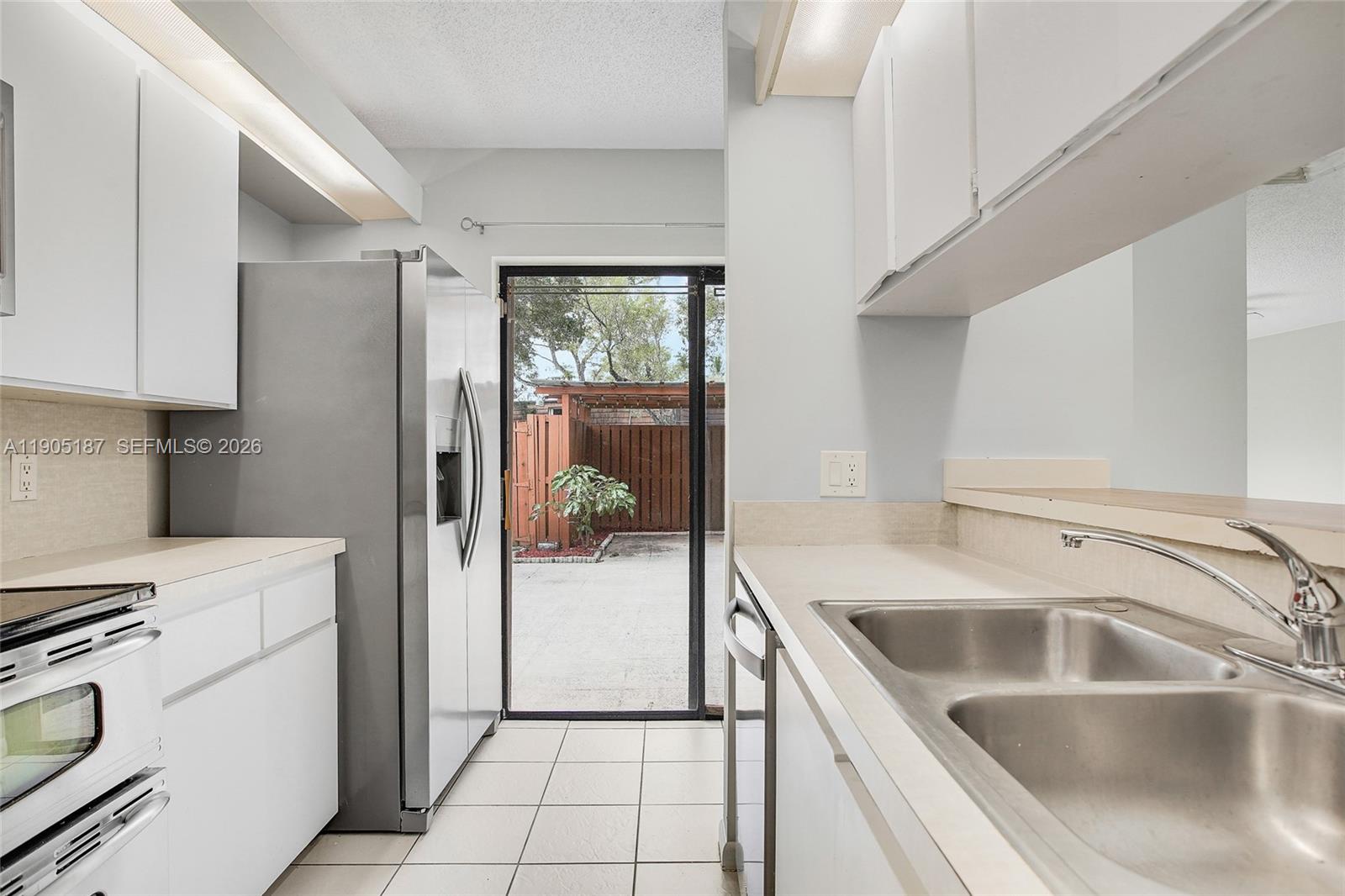 PINE ISLAND RIDGE SECTION - Residential