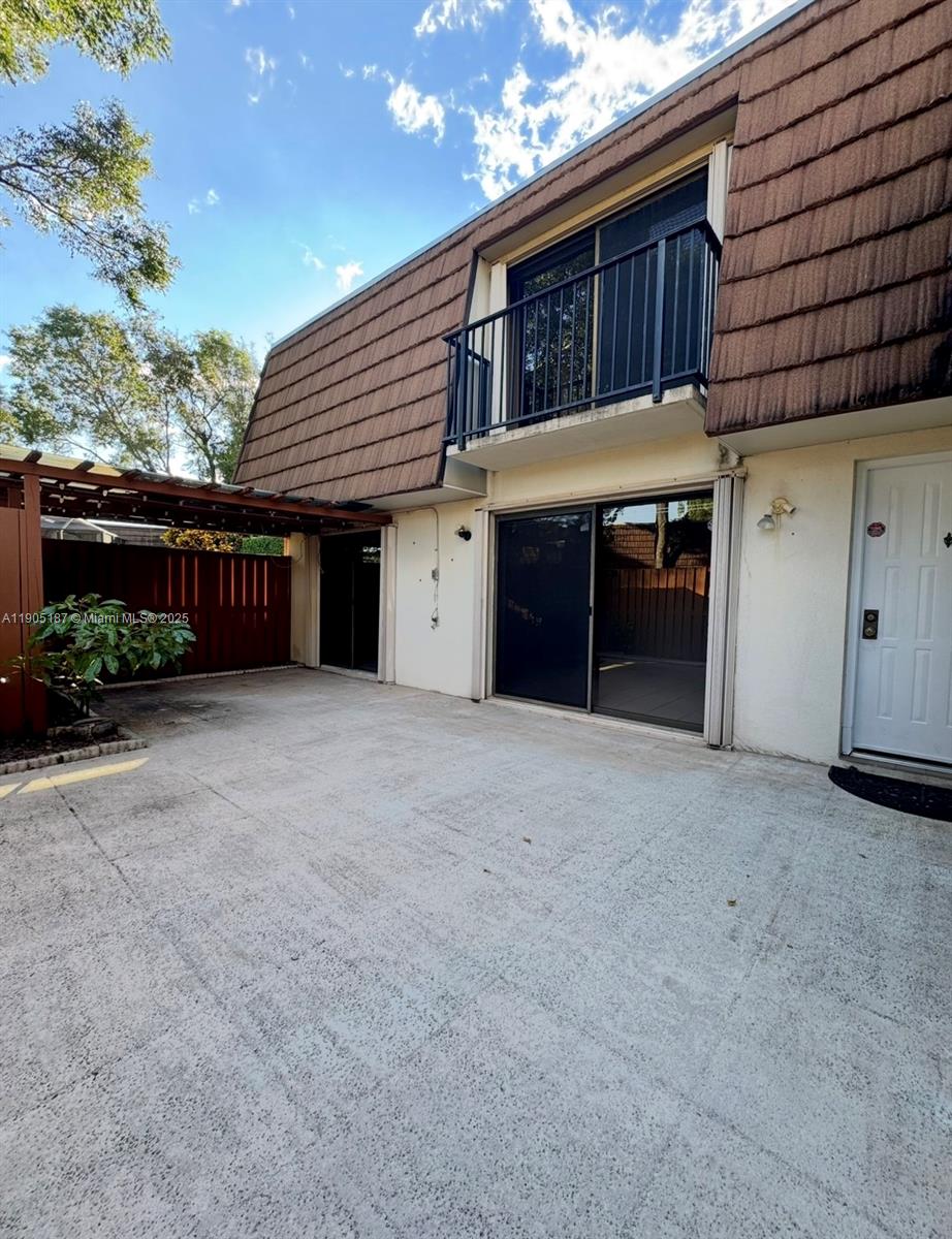 PINE ISLAND RIDGE SECTION - Residential