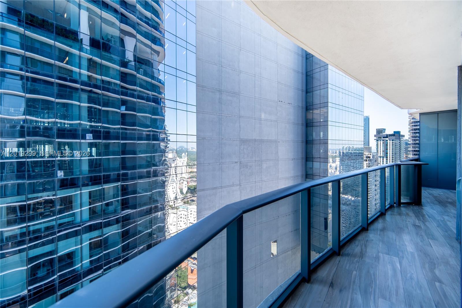 801 SMA RESIDENCES CONDO - Residential