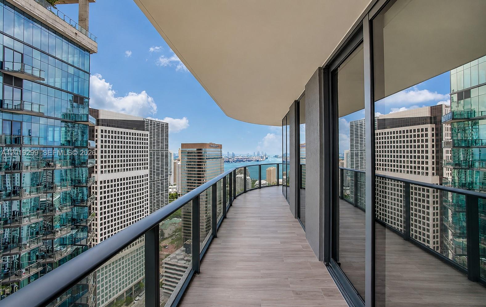 801 SMA RESIDENCES CONDO - Residential