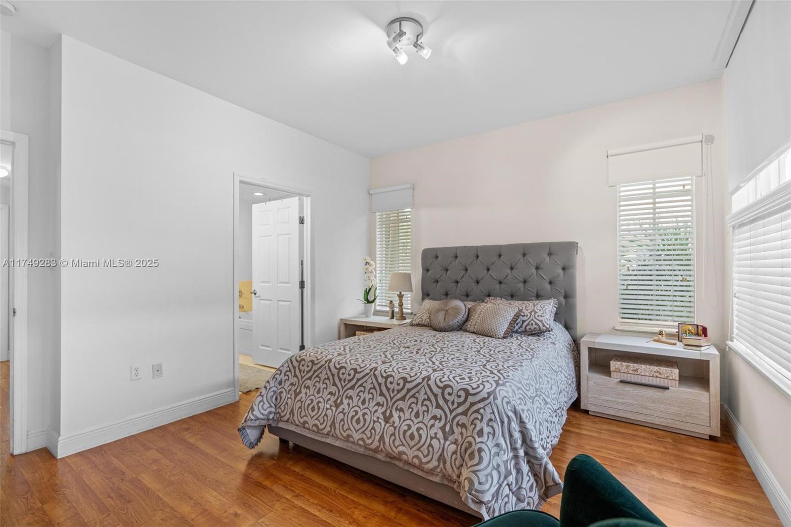 MERCO AT AVENTURA - Residential