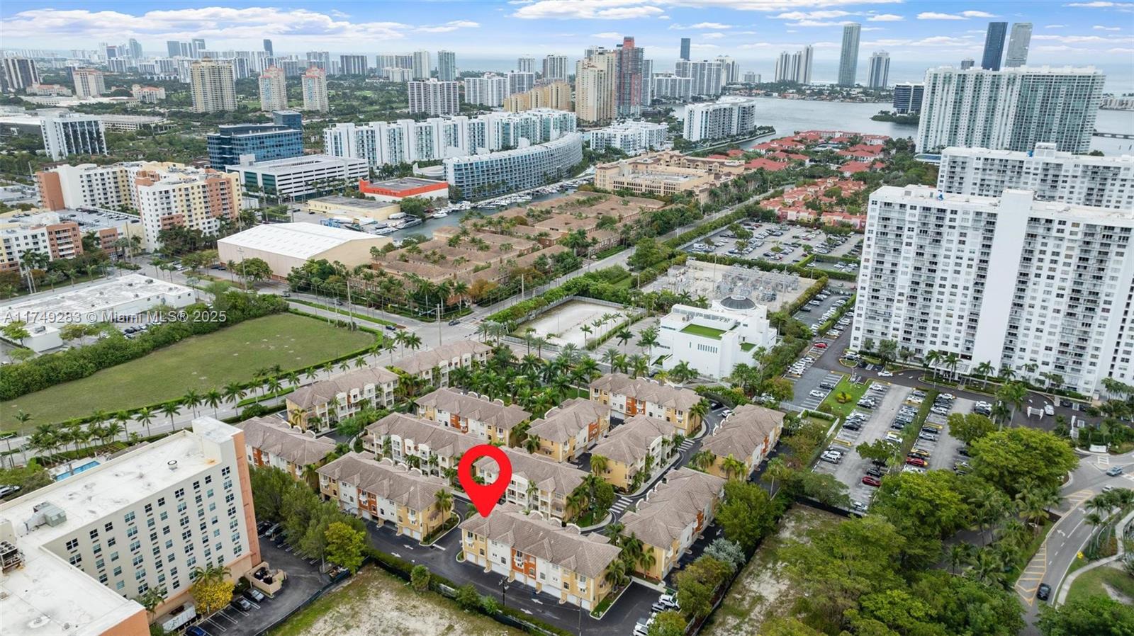 MERCO AT AVENTURA - Residential