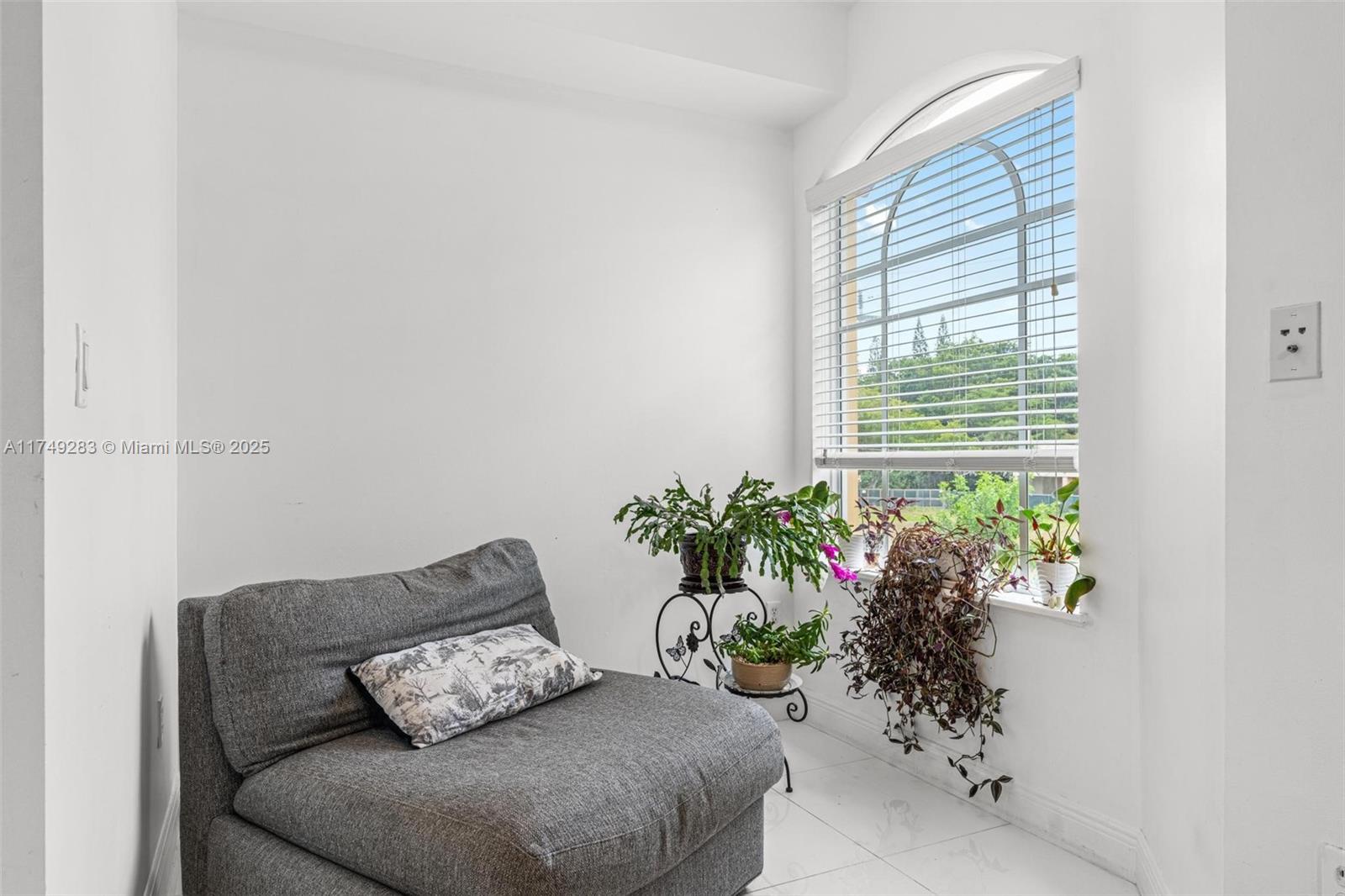 MERCO AT AVENTURA - Residential