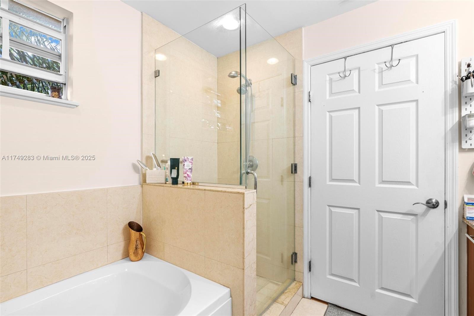 MERCO AT AVENTURA - Residential