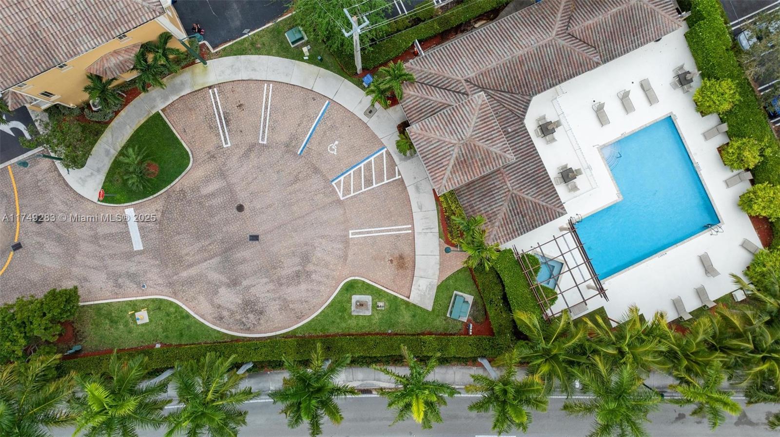 MERCO AT AVENTURA - Residential