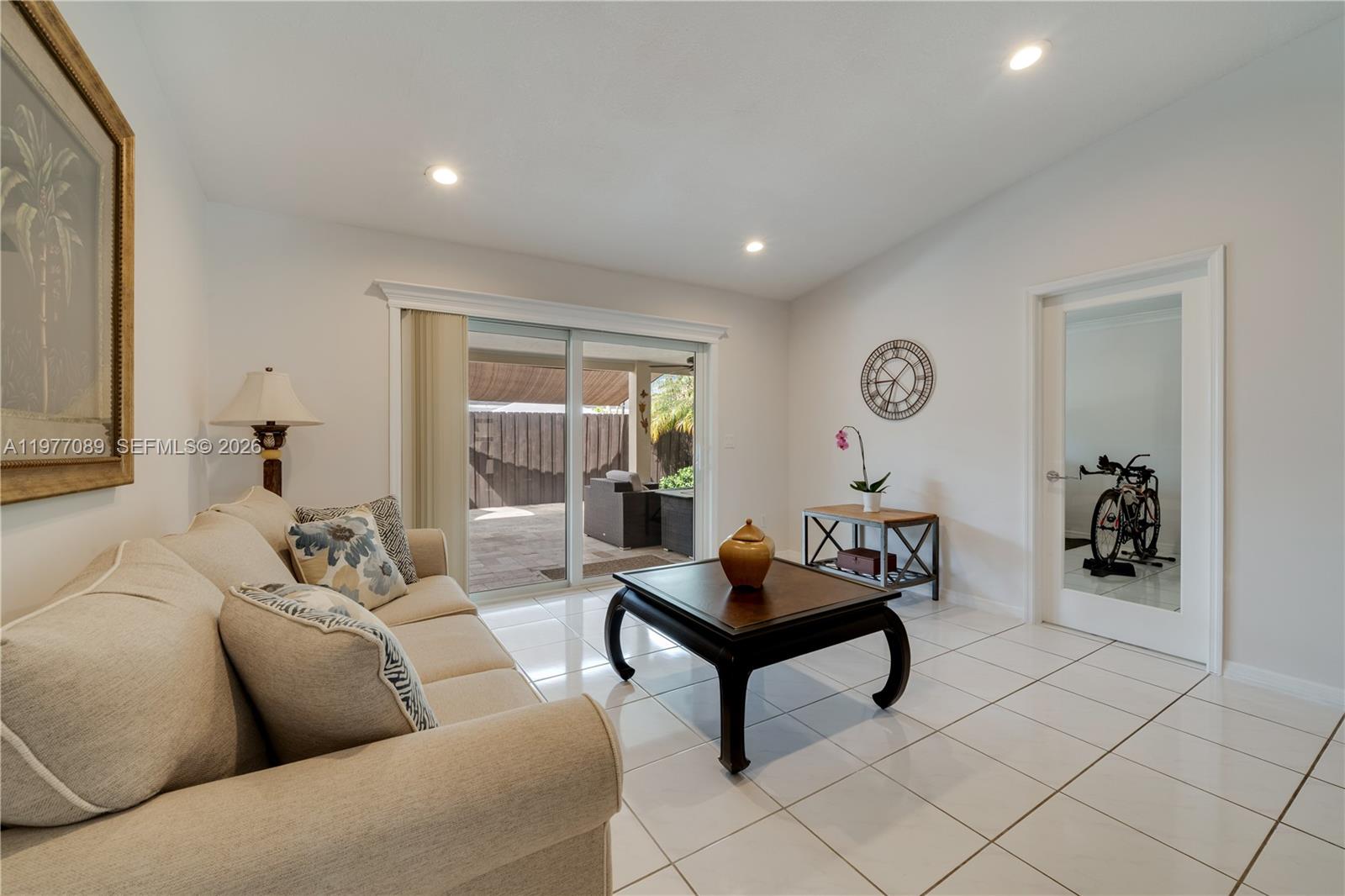 EDGEWATER PARK - Residential