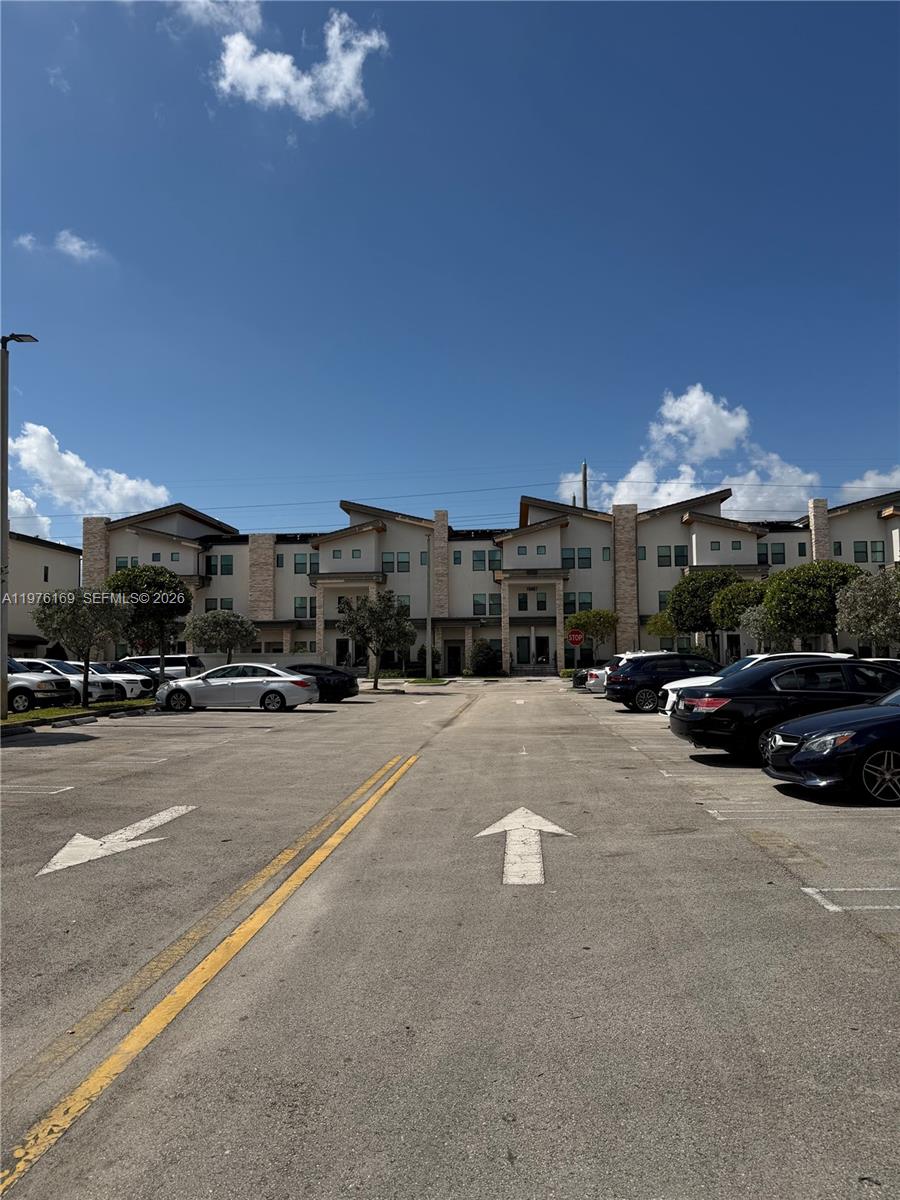 HIGHLAND AT PARK CENTRAL - Residential