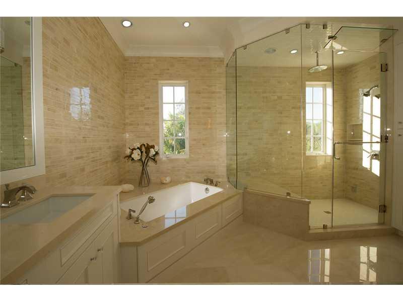 Palm Beach Shore Acres - Residential