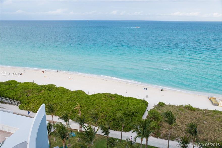 INCREDIBLE PRICE AT LA GORCE PALACE ON THE OCEAN , RENOVATED UNIT 1000 SQ FT OCEAN VIEW DIRECT . POOL, GYM, BBQ AREA, CHILDREN PLAYGROUND, SAUNA, SPA, LOBBY, PARTY ROOM, AND THE BEST VIEW .