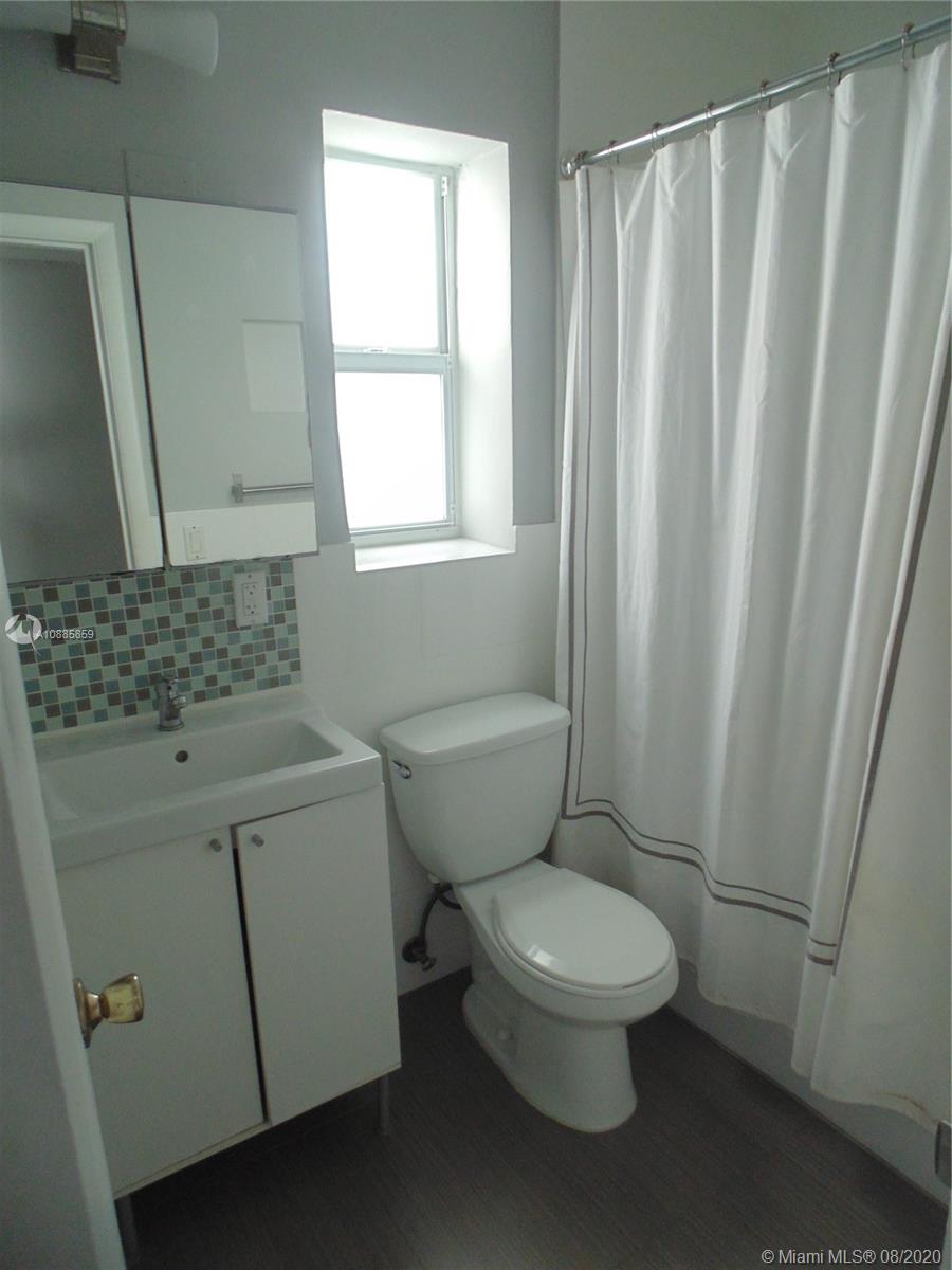 820 3D ST CONDO - Residential Lease