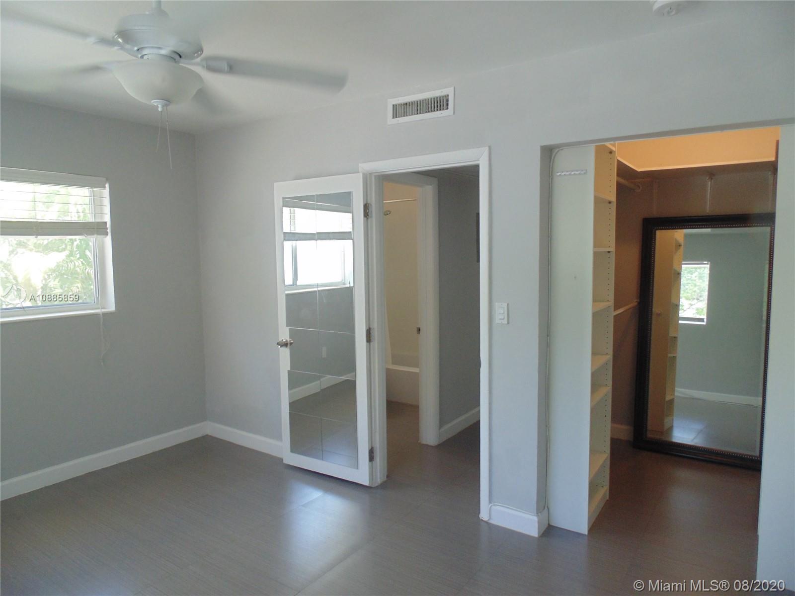 820 3D ST CONDO - Residential Lease