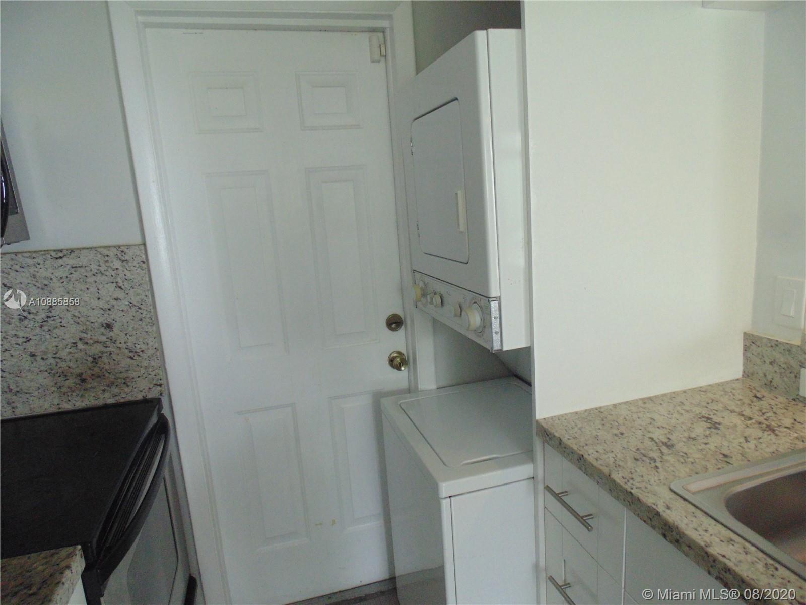 820 3D ST CONDO - Residential Lease