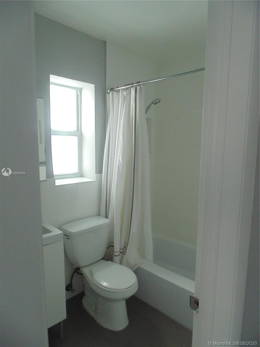 820 3D ST CONDO - Residential Lease