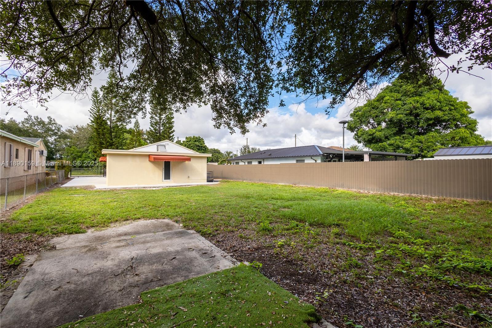 KIRKTON LAWNS - Residential