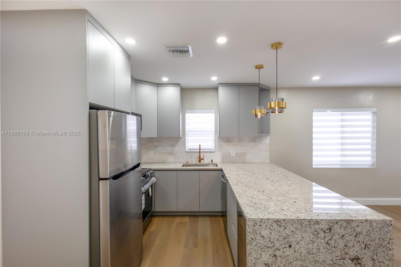 KIRKTON LAWNS - Residential