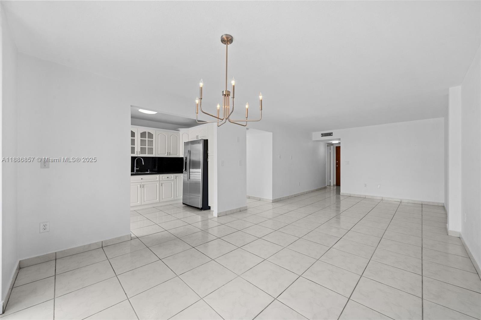8100 Byron Ave 308