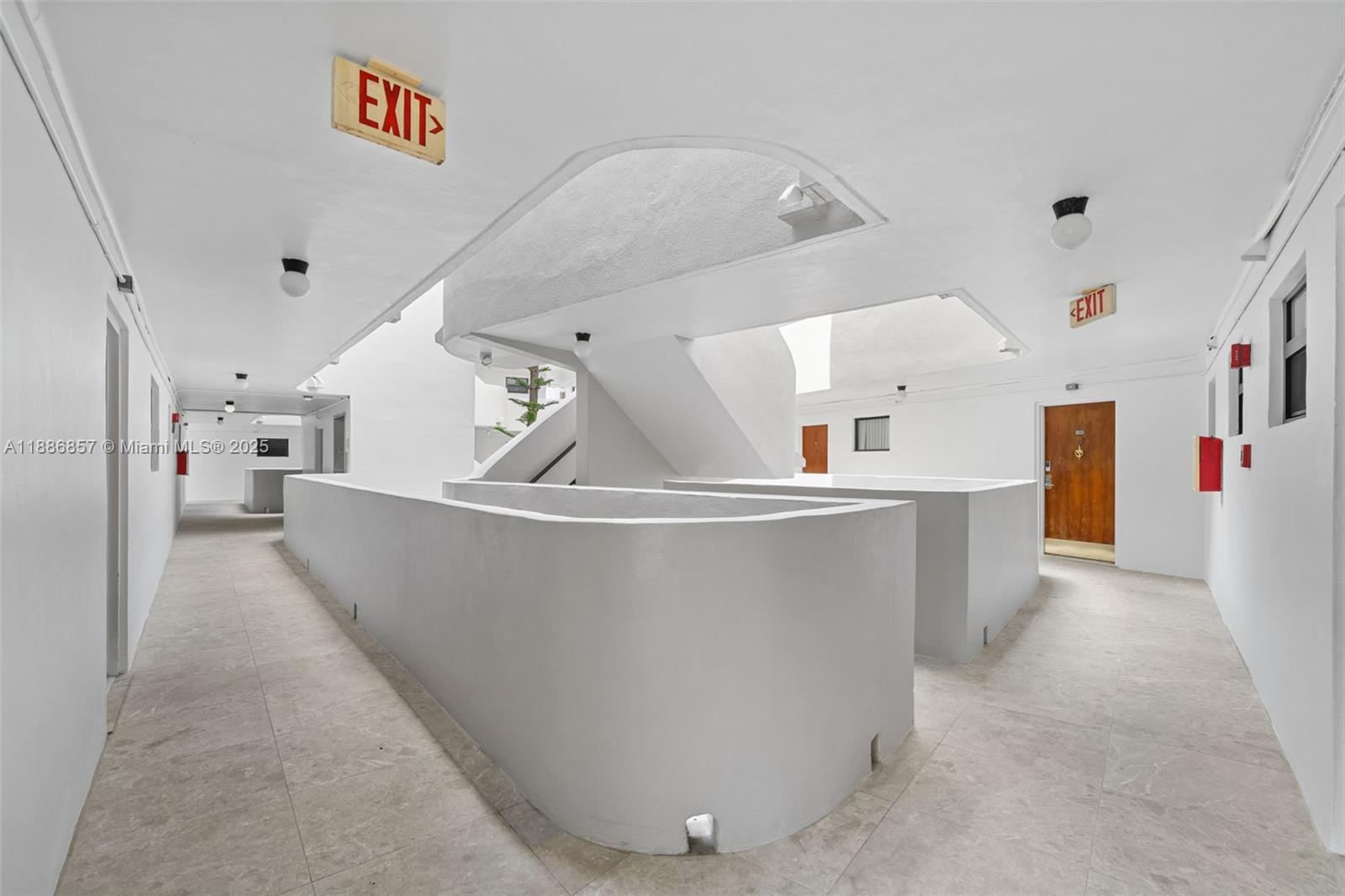 BYRON MARINA CONDO - Residential