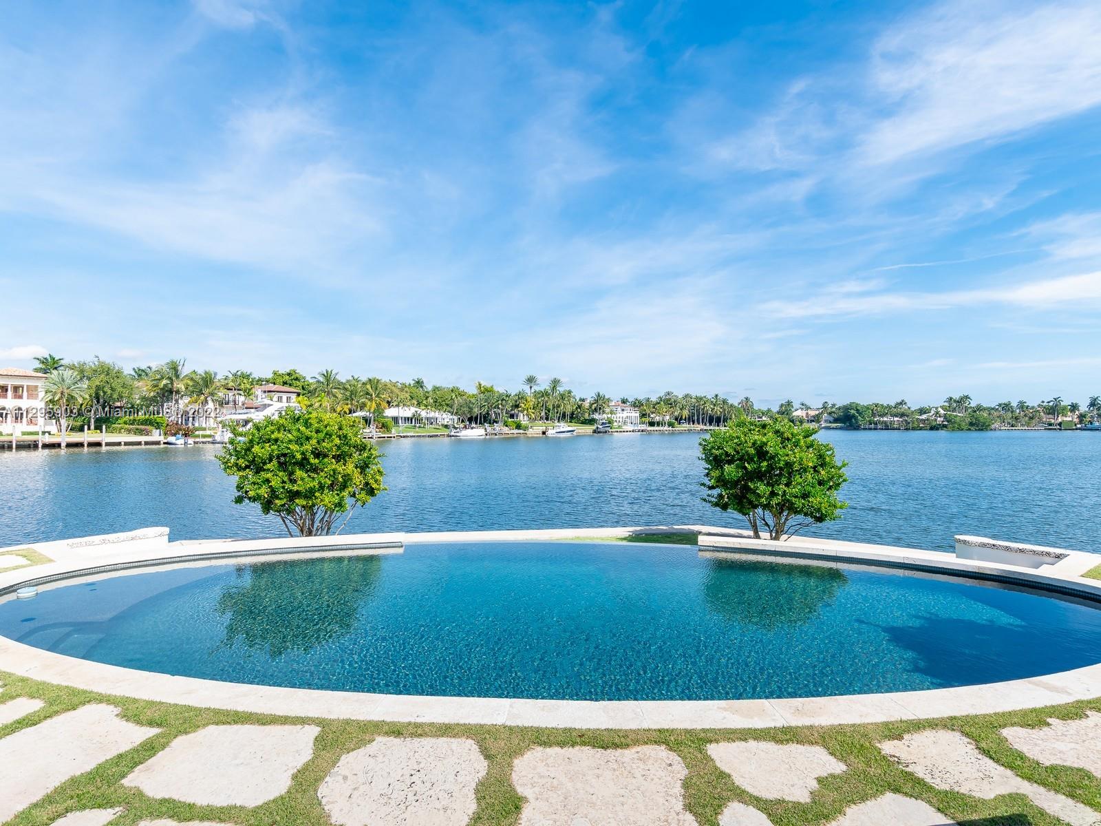 OLD CUTLER BAY SEC 1 - Residential