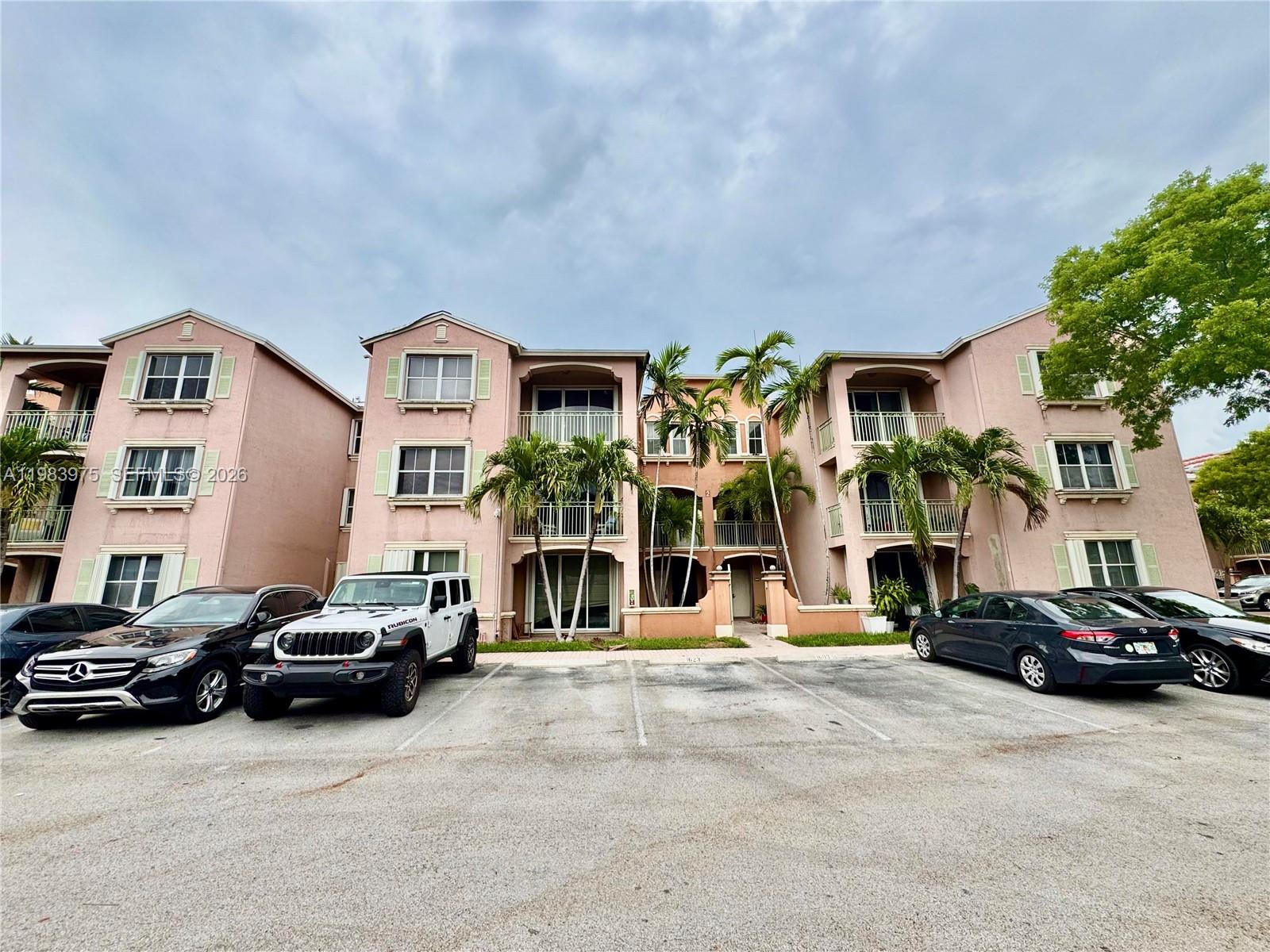 THE COURTS AT DORAL ISLES - Residential Lease