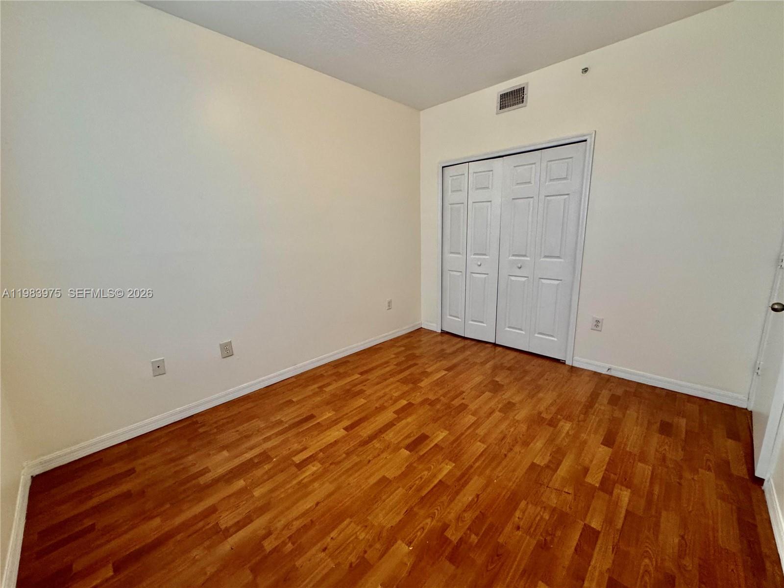 THE COURTS AT DORAL ISLES - Residential Lease