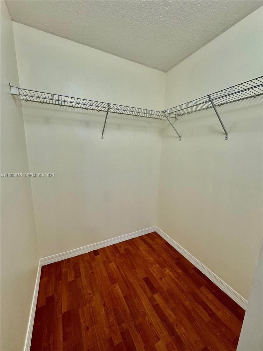 THE COURTS AT DORAL ISLES - Residential Lease