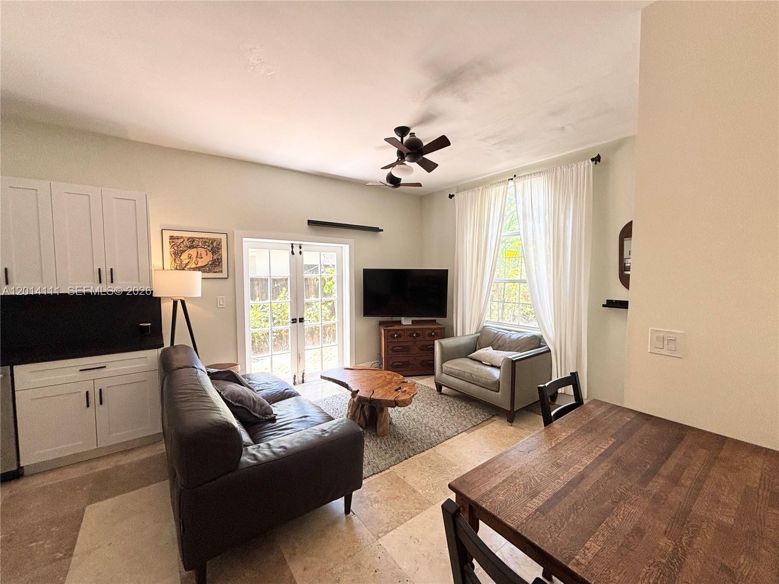 MARBELLA VILLAS CONDO - Residential Lease