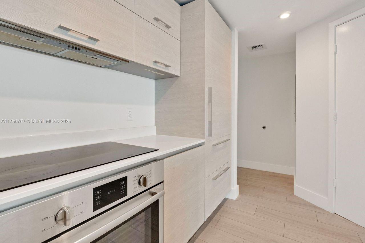 1300 S MIAMI AVENUE CONDO - Residential Lease