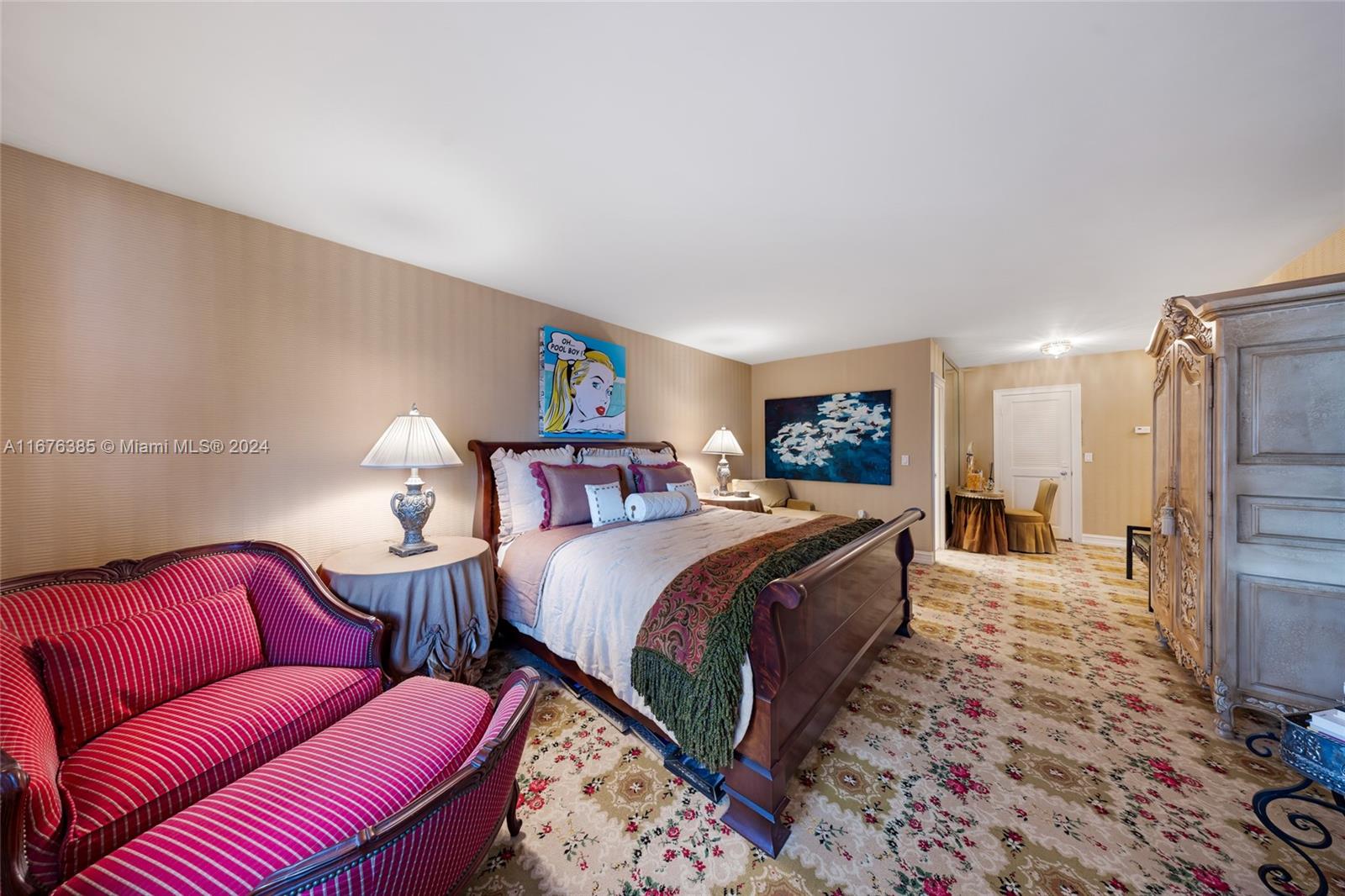 BALMORAL CONDO - Residential