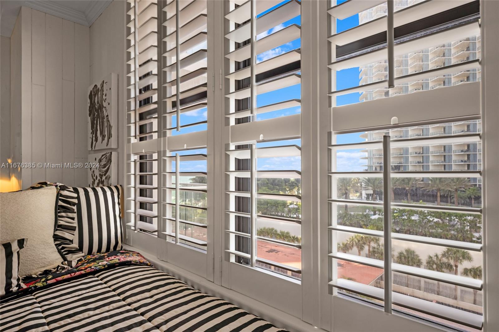 BALMORAL CONDO - Residential