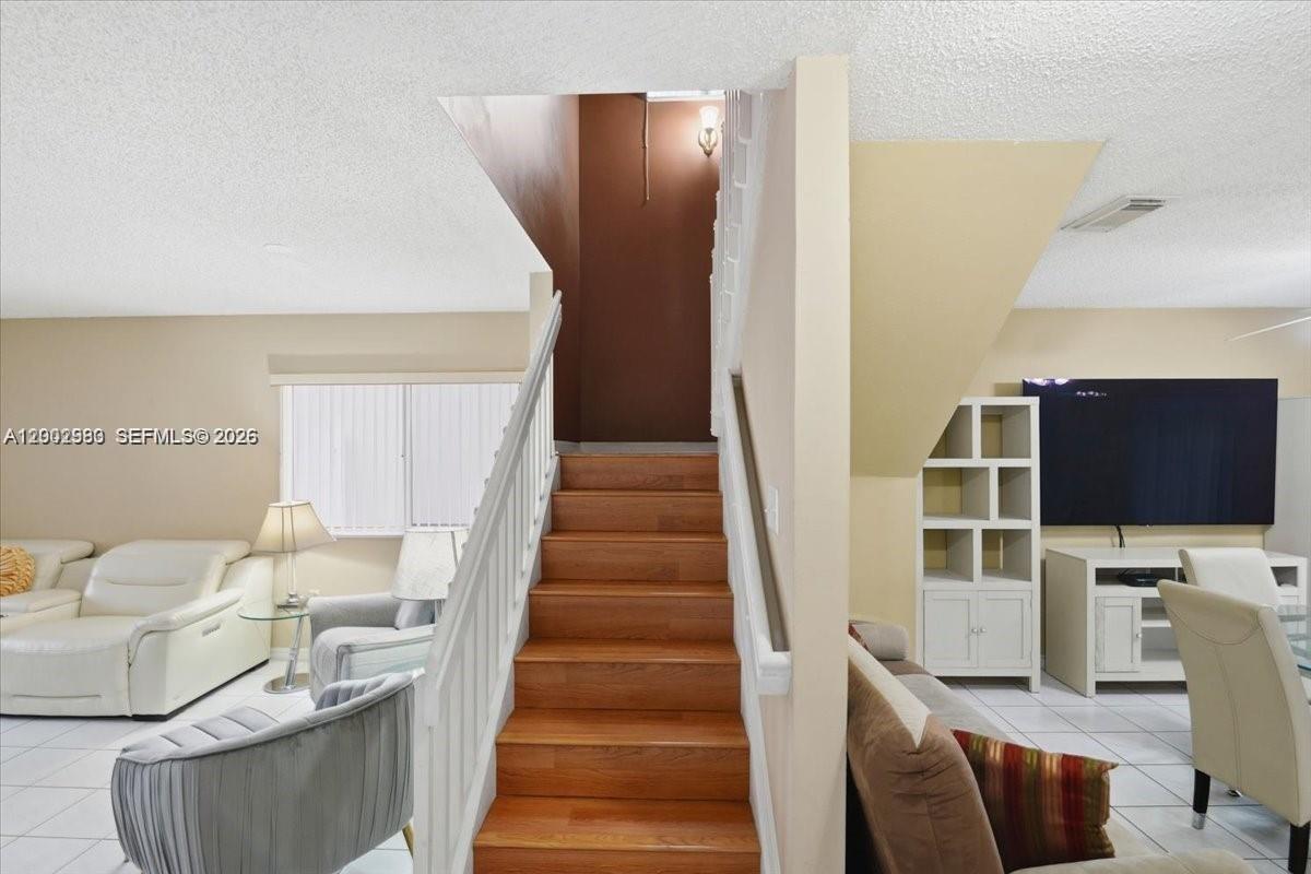 MONACO DREAM HOMES - Residential Lease