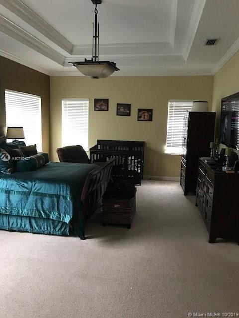 Sunset Lakes One 164-34 B - Residential Lease