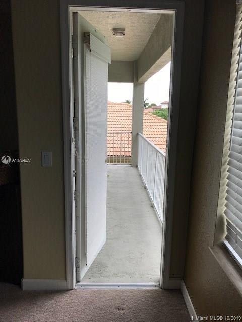 Sunset Lakes One 164-34 B - Residential Lease