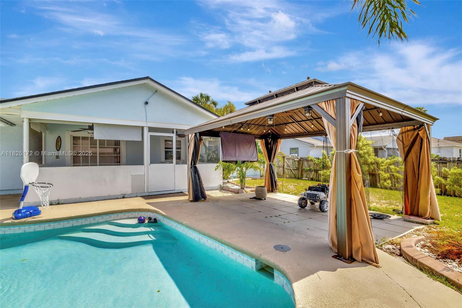 509 SW Hamburg Ter, Port St. Lucie, FL, 34984/$424,900 1 509 SW Hamburg Ter