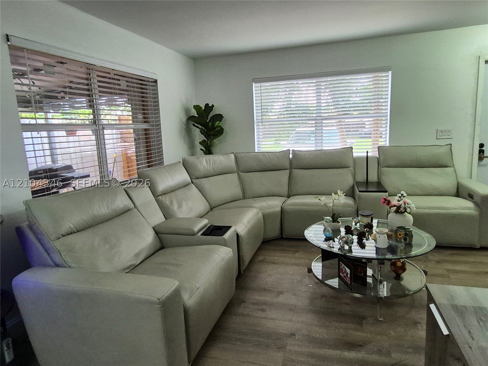 203 NE 12th Ave 203