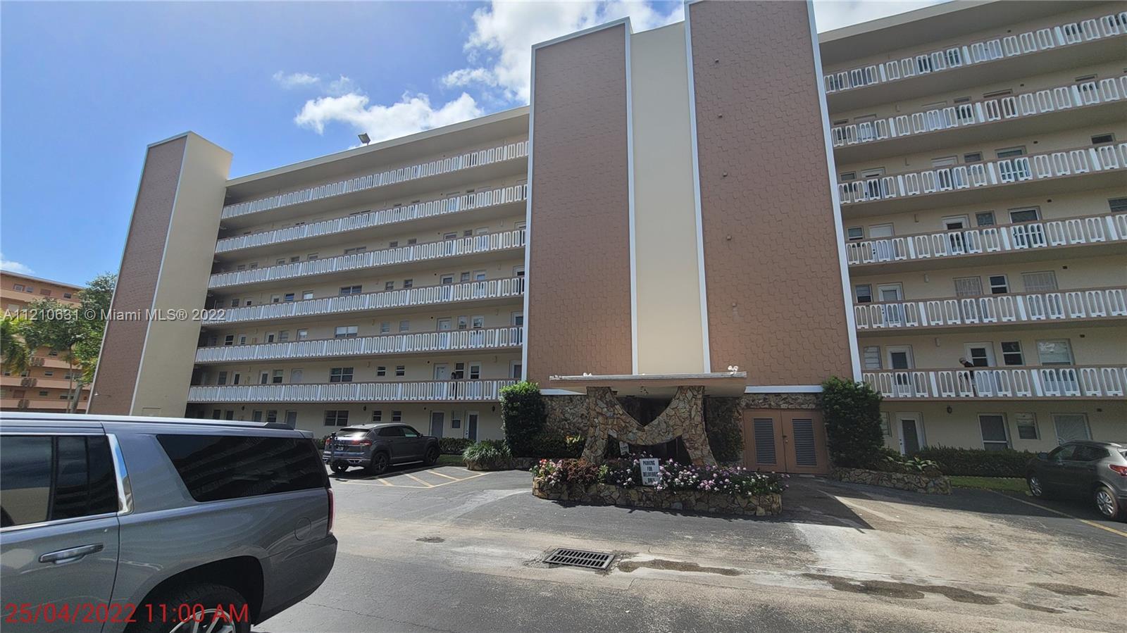 MEADOWBROOK APTS 5 CONDO - Residential