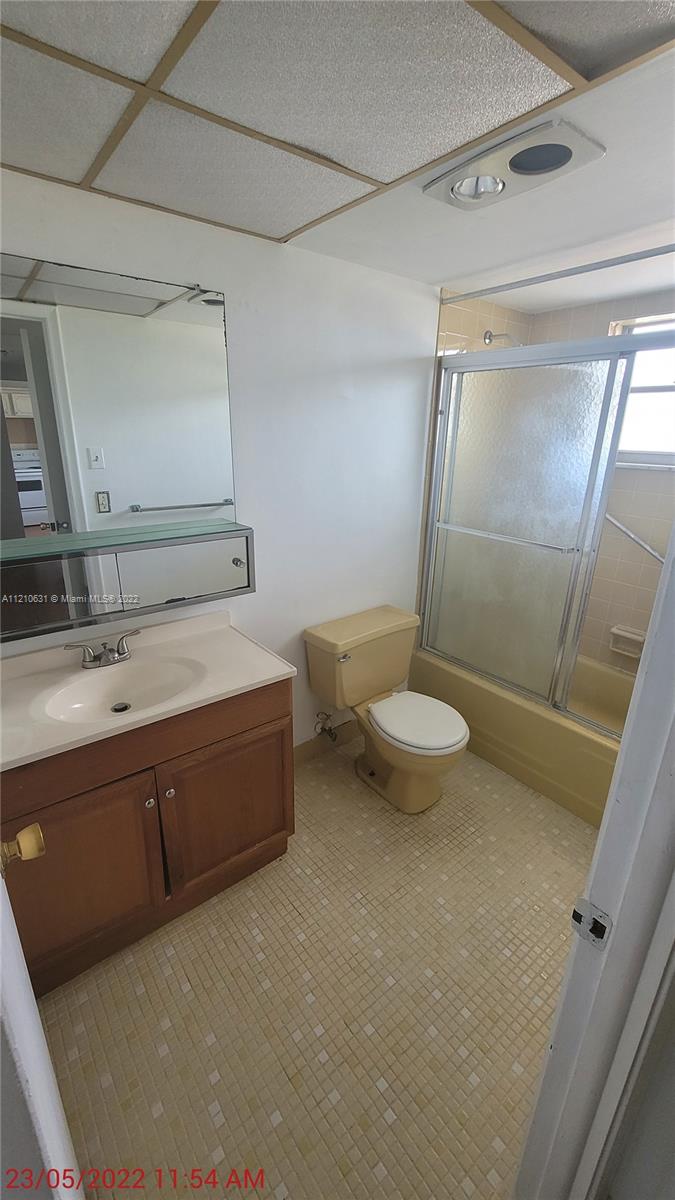 MEADOWBROOK APTS 5 CONDO - Residential