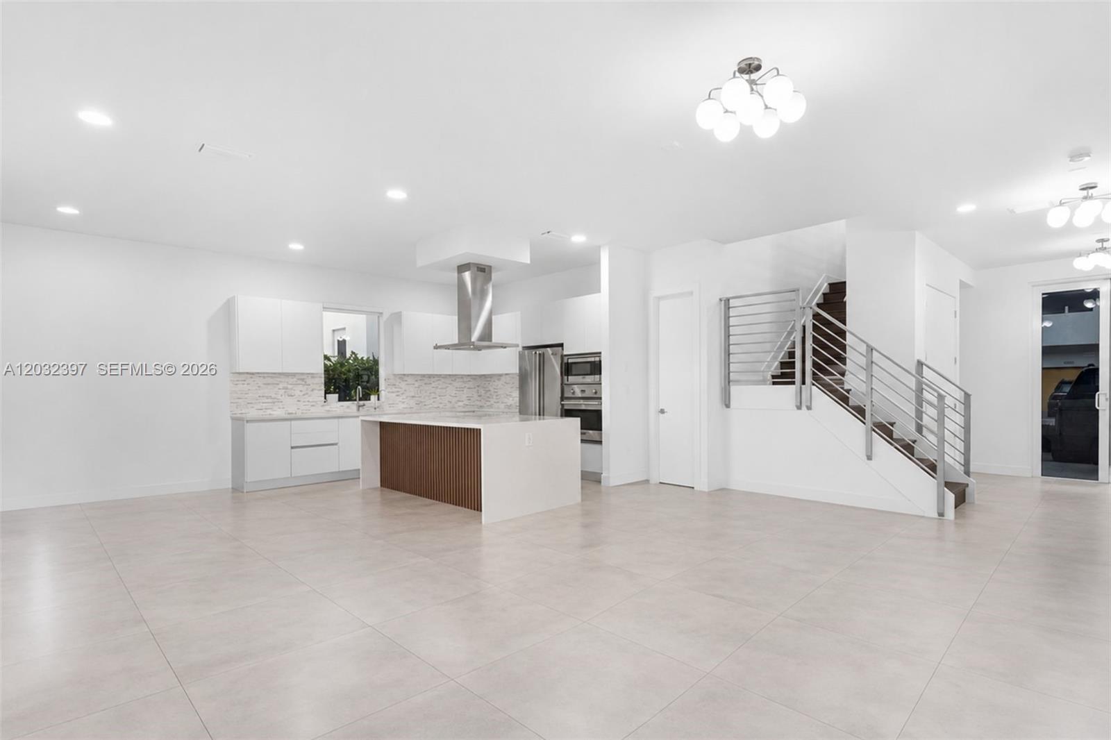 10286 NW 75th Ter
