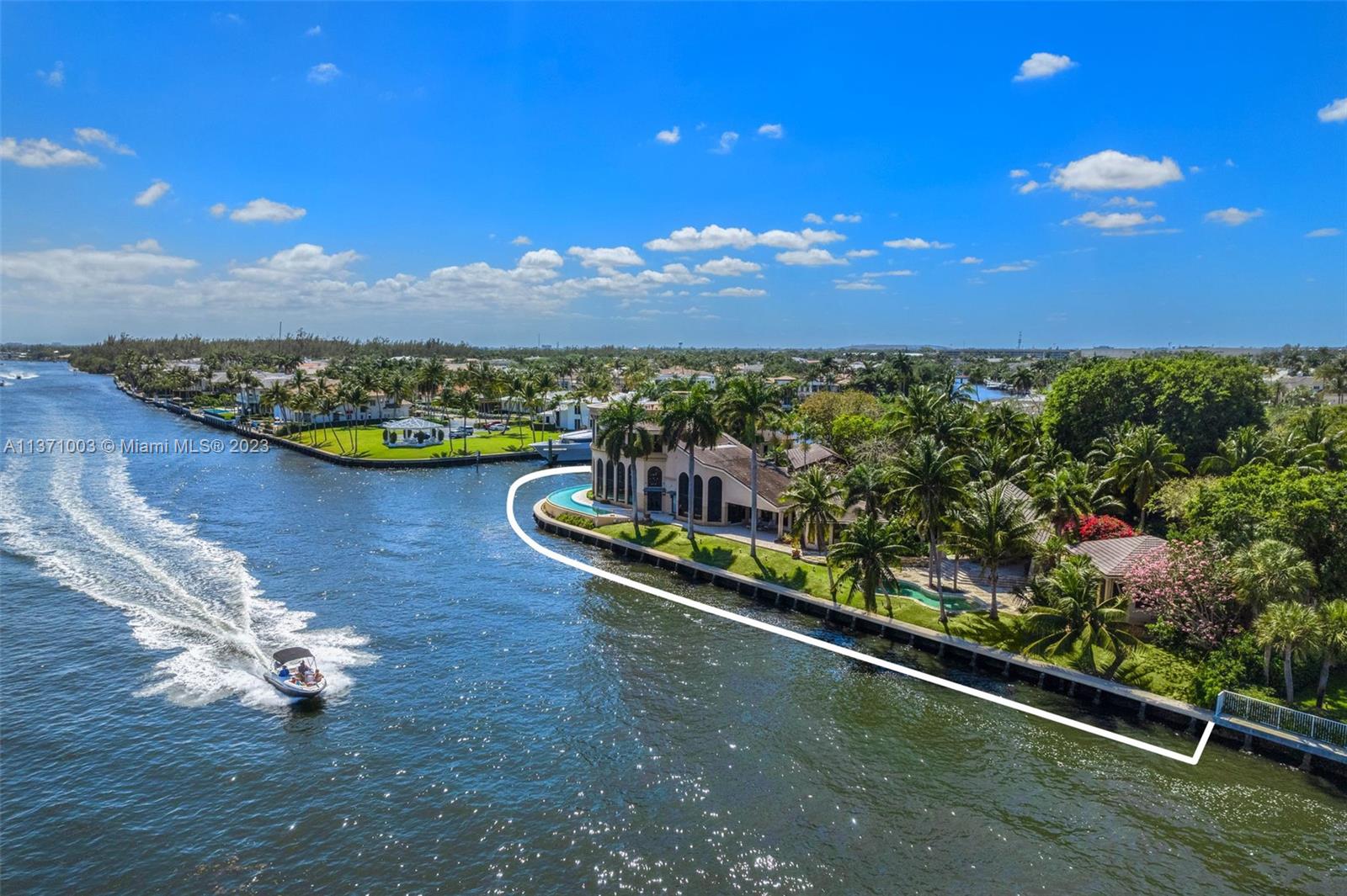 ROYAL PALM YACHT & COUNTR - Residential