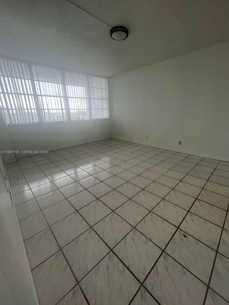 CRESTVIEW TOWERS CONDO - Residential Lease