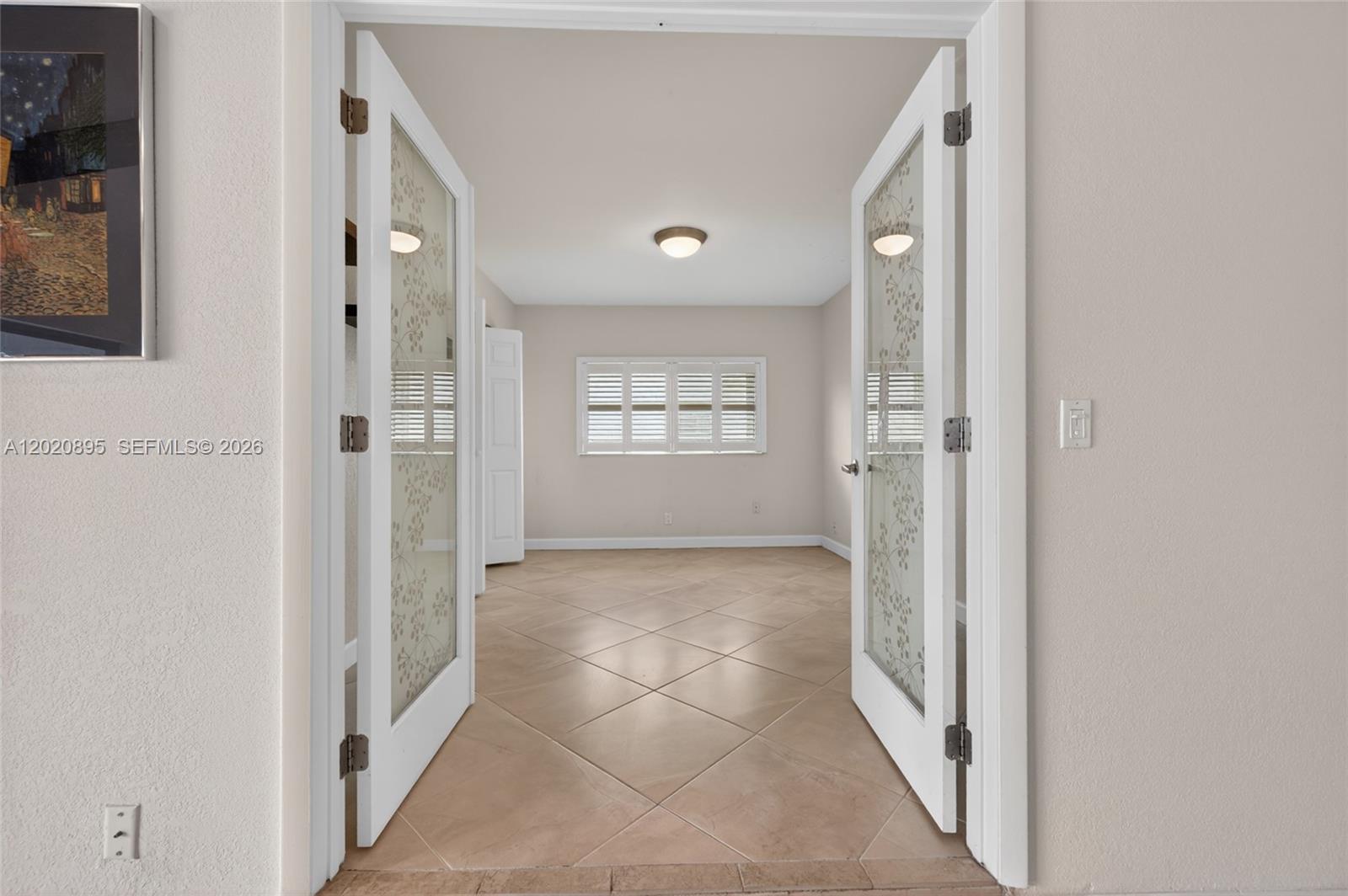 NOB HILL ESTATES 2 SEC - Residential