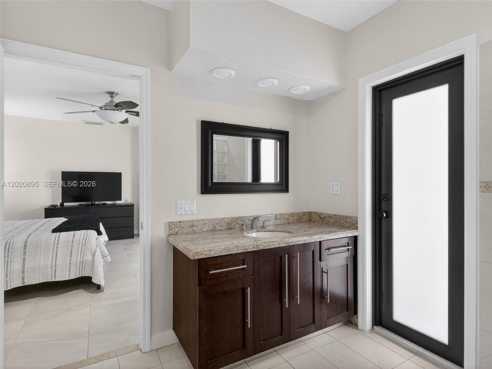NOB HILL ESTATES 2 SEC - Residential
