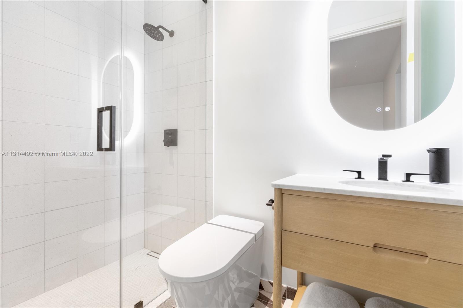 GOLDEN BEACH SEC F - Residential