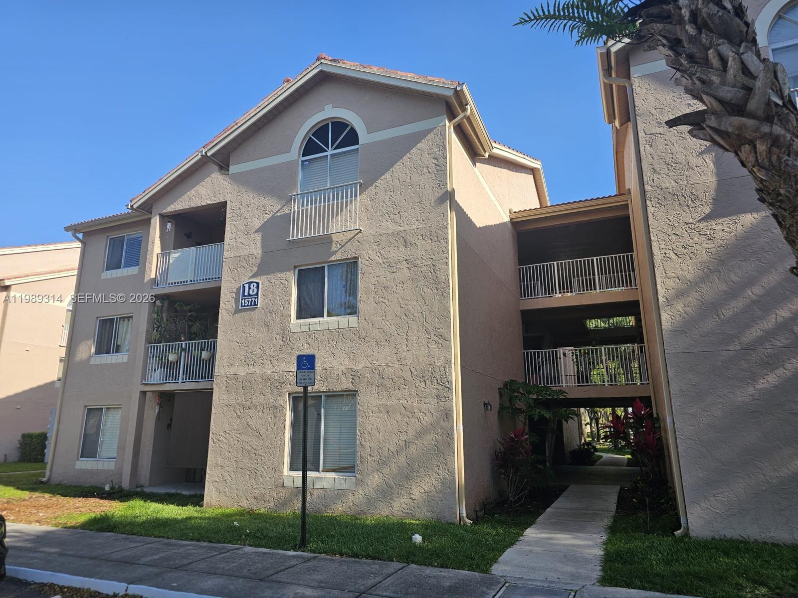 ROYAL PALM PLACE - Residential Lease