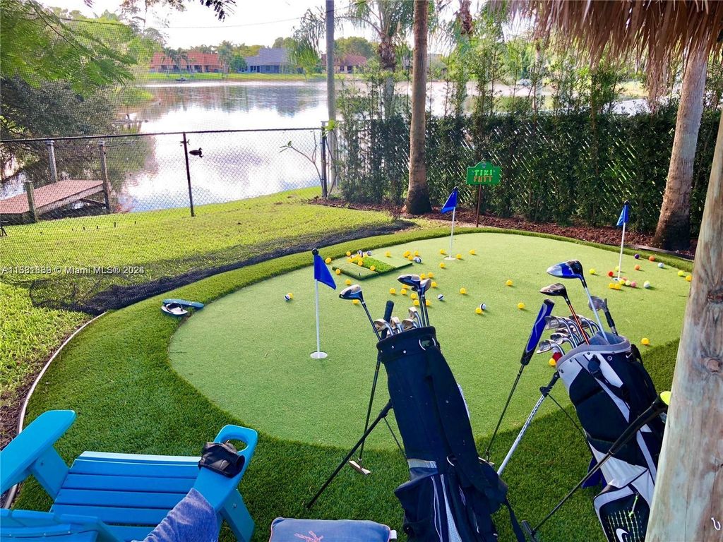 Photo of 5711 SW 88th Ter, Cooper City, FL 33328 (MLS # A11531869)